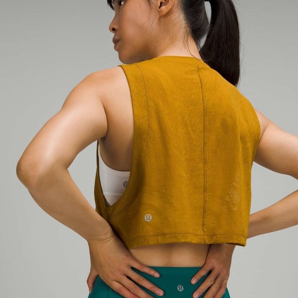 Lululemon Mustard Sleeveless Women's Top - Picture 2 of 5